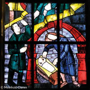 Chorfenster links: Maria und Josef an der Krippe (Quelle: Meinhold Damm)