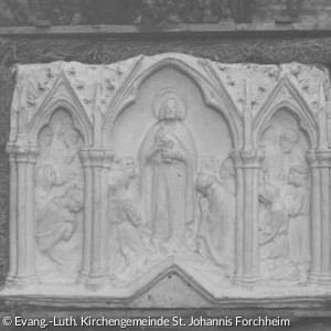 Modell zur Figurenanordnung des Altaraufsatzes. Entwurf: Heinrich Dolmetsch, Stuttgart; Ausführung: Leonhard Vogt, Memmingen, 1905 (Quelle: Evang.-Luth. Kirchengemeinde St. Johannis)